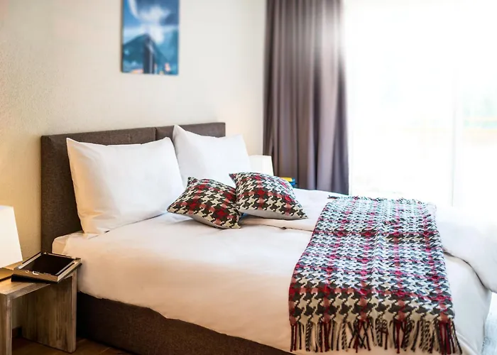 Peaks Place Apartment-hotel & Spa-3 By Interhome