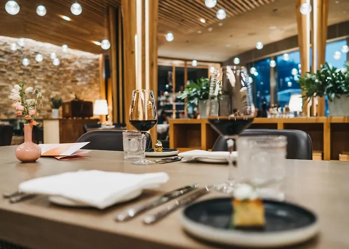 Peaks Place Apartment-hotel & Spa-3 By Interhome *