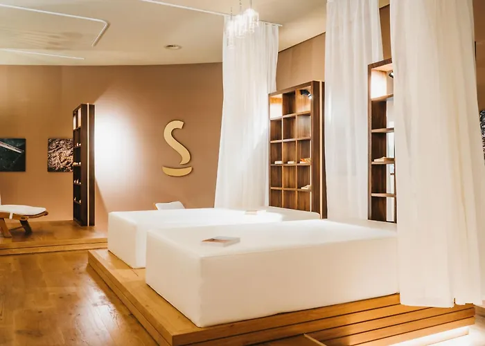 Peaks Place Apartment-hotel & Spa-3 By Interhome Апартаменты