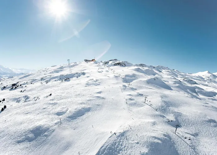 Апартаменты Peaks Place Apartment-hotel & Spa-3 By Interhome *